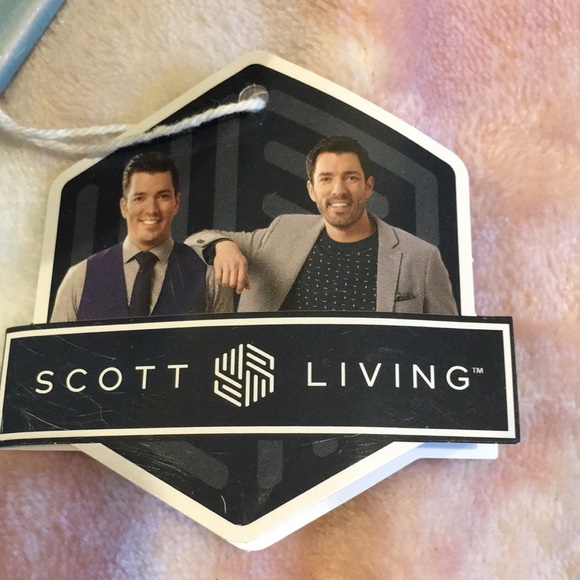 Ceramic Glazed Mint House Vase NWT by Scott Living - Picture 9 of 11